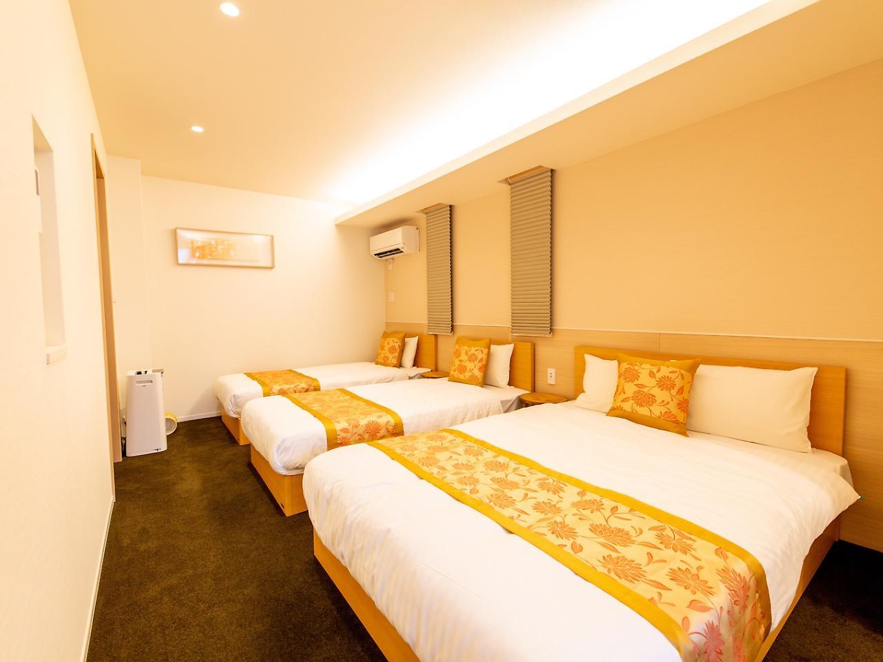 Grand Base Hiroshima Ekimae Aparthotel Exterior photo